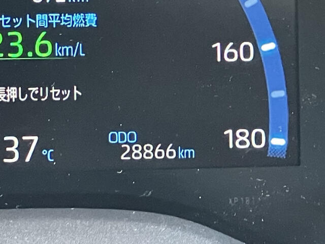 店舗では軽キャンピングカーなどの車両も取り扱いしております！