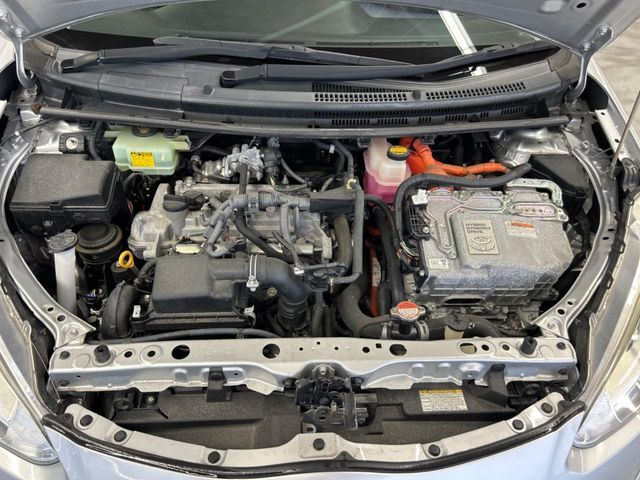 親切・丁寧な専門メカニックスタッフが応対！・車検・点検整備・事故等の修理などアフターサービスも安心。お車のカスタマイズもネクステージのサービススタッフまでご相談ください！