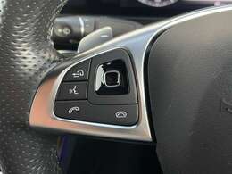 【運転席操作部】『運転席周辺の装備』の画像になります。快適なドライブを楽しむための機能が装備されています！運転席から触れるので使いやすいです！