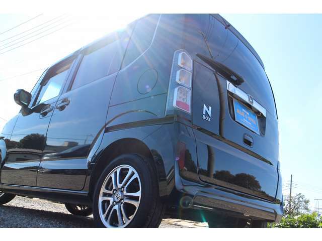 掲載車両以外にも多数のお車がございますので、予算や用途をご相談いただければお客様のニーズに合った車両をご紹介する事も出来ますし、注文販売という形をとることも可能ですので是非ご相談ください。