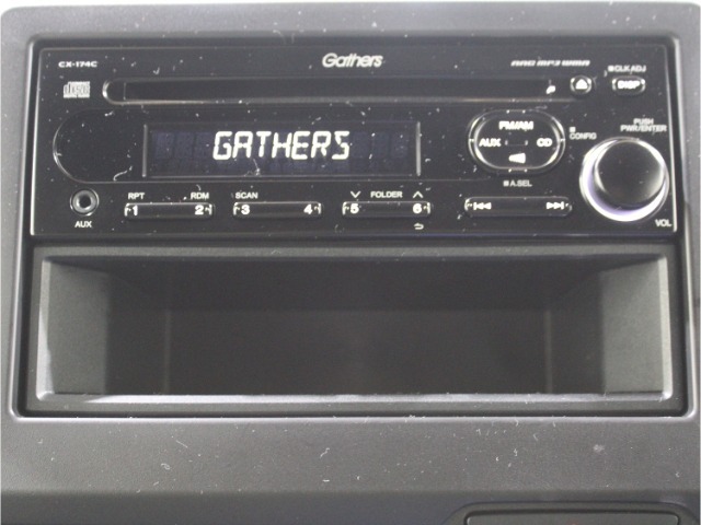 ギャザズCDチューナーCX-174C　CD、AM・FM、AUX接続対応です。