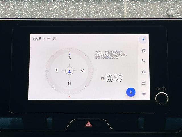 【ナビゲーション】ナビゲーションシステム装備なので不慣れな場所へのドライブも快適にして頂けます。