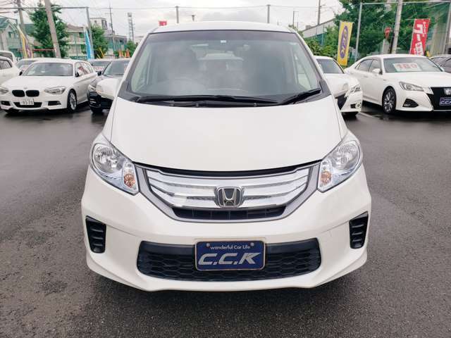 お値段以上の上質なお車ばかりを取り揃えておりますのでを是非、ご覧下さい！！