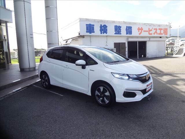 禁煙車！ホンダセンシング！ギャザズメモリーナビ！BTオーディオ！CD！バックカメラ！ビルトインETC2.0！衝突軽減ブレーキ！LKAS！ACC！VSA！ECON！オートリトラミラー！プッシュスタート！