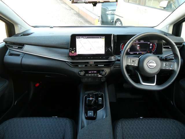 広々とした見晴らし角度を確保☆信号や標識の視認性が向上し、安全運転に貢献☆