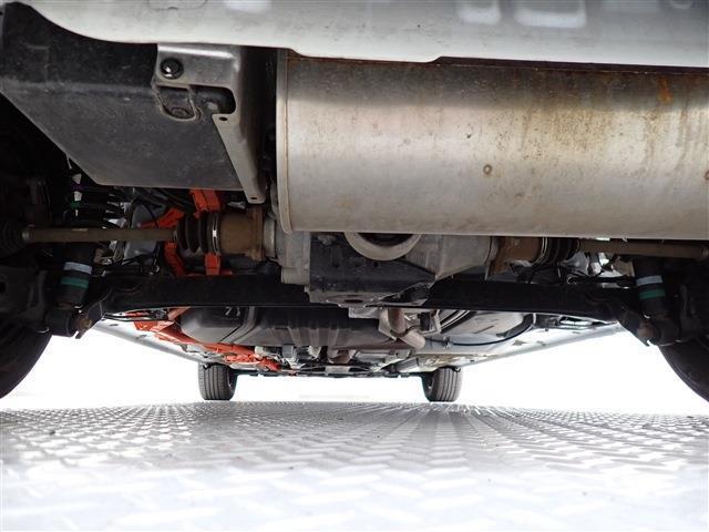 当店はJネットレンタリースの中古車販売部門として、レンタカーの車両入れ替え時に「使用地域」や「車両状態」などを厳選して特におすすめ出来る車両のみを中古車として販売しています。