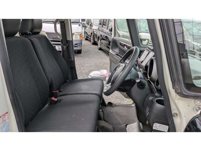 第三者機関のAISによる厳しい車両状態の査定済車両を多数ご用意。内装や外装の状態から、機関、修復歴の箇所やダメージまで全て掲載されていますのでご検討のお役に立つ事間違いありません。