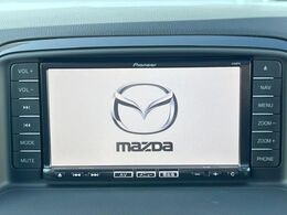 【純正ナビ】人気の純正ナビを装備。オーディオ機能も充実しており、Bluetooth接続すればお持ちのスマホやMP3プレイヤーの音楽を再生可能！毎日の運転がさらに楽しくなります！！