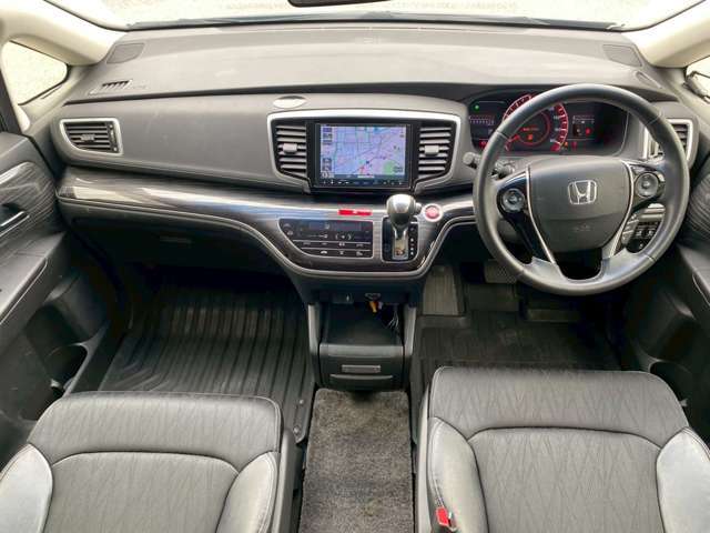 在庫車両に関してはお客様により良いものをご提供する為に品質に拘って仕入れを行っております。各お車の状態はそれぞれですのでご商談時に当店スタッフがご説明させて頂きますのでご安心くださいませ。