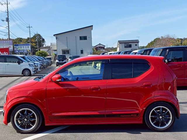 ■クルマ選びはVita Auto野田店で！この時期にお買い得な1台を是非♪お客様のお車をプロの見立てでより良い1台をプロデュースします！是非一度お店に遊びに来てください☆04-7185-6309