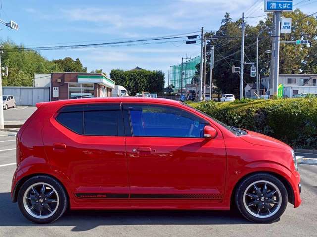 ★自宅から簡単に車に関する相談ができるサービスとして、オンライン購入相談＆商談を実施中です！お客様のご希望に合わせて、ご希望の日時などをお選びいただけます。先ずはメールもしくはお電話にてお問合せ下さい