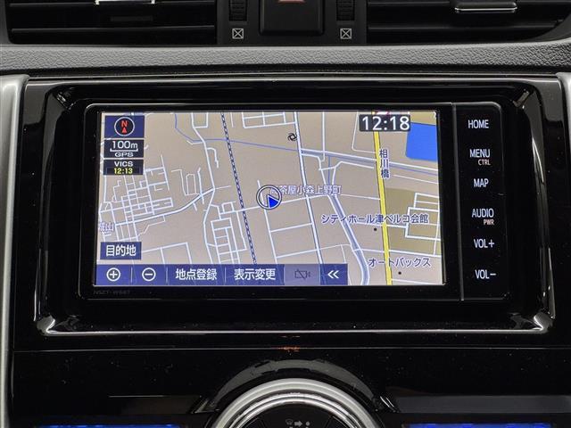 【純正ナビ】純正ナビ（7インチ）を装備。マップ表示も見やすく、操作性も◎。いつものドライブがグッと楽しくなります！