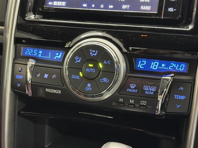 【左右独立オートエアコン】左右独立型、いわゆるデュアルエアコンです。運転席と助手席でそれぞれお好みの温度を設定可能です。