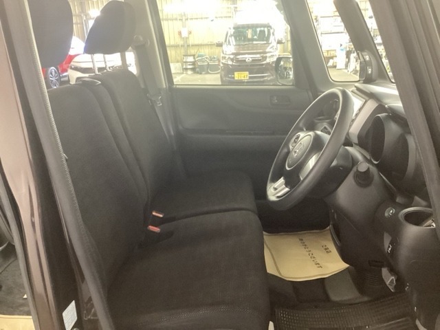 フィット性も良く、楽な運転姿勢を保てます。