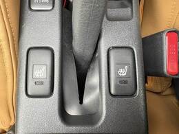 お問い合わせは058-240-4092まで。専門店だからこその知識・経験豊富なスタッフ達が、お客様に最適な一台をご案内致します。