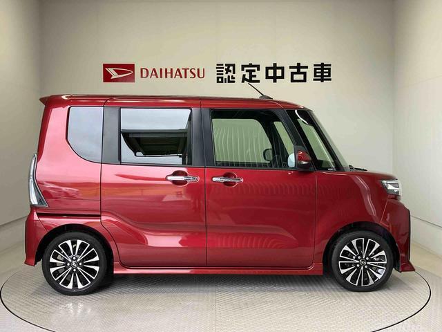 車両右側面からの写真になります。車をご覧になりたい時はお気軽に最寄りの店舗へご相談下さい。