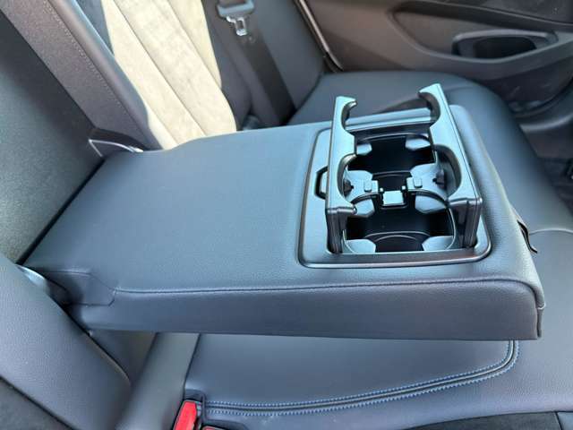 遠方のお客様も大歓迎！全国にてご納車可能でございます。まずは陸送費のお見積りだけで構いませんのでお気軽にお電話下さい！無料ダイヤル 0078-6002-028023