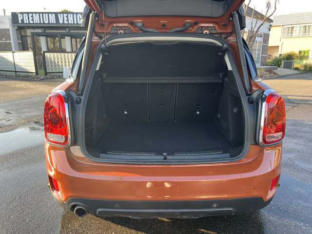 【コーティング】大切にお乗りになりたいお車へ…。ボディー保護や艶出しなど、どの車種やご希望にも対応できるよう技術に自信があります！