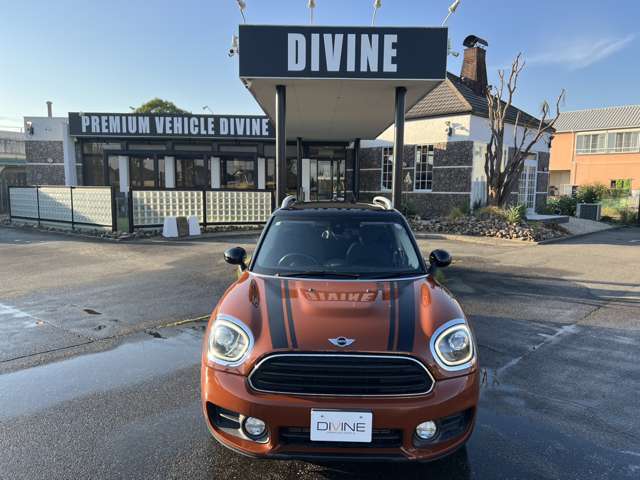 【整備】陸運支局より認定されている指定工場です！国産・輸入車問わず対応。車検・重整備から軽整備、カスタムのご依頼もOK！指定工場との連携でアフターも安心です。お気軽にスタッフまでお声掛けください！