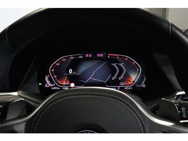 自動車保険も純正のクオリティをお届け致します。正規ディーラーのみが取り扱い可能な、BMWオーナー様専用自動車保険をご用意致しております。正規ディーラーでご購入を頂いたオーナー様のみがご加入頂けます。
