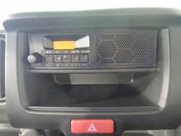 ◆車に車両状態評価書を明示し、修復歴の有無、車両点数、傷、凹み、板金塗装、タイヤの溝、外装パーツ（パネル）交換の有無などを表記し、透明性のある中古車販売を促進しています◆