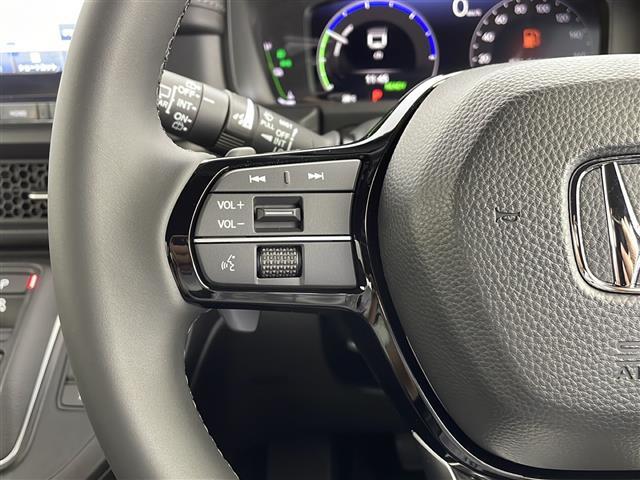 【運転席操作部】快適なドライブを楽しむための機能が装備されています！運転席から触れるので、使いやすいです！除菌プランいれていただくと、さらに清潔で安心していただけます！