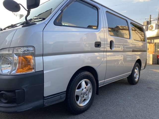 希少の5速ミッション/3000ccDゼルターボ/室内広々～便利な両側スライドドア/新普通免許OK/全国登録・納車OKです/