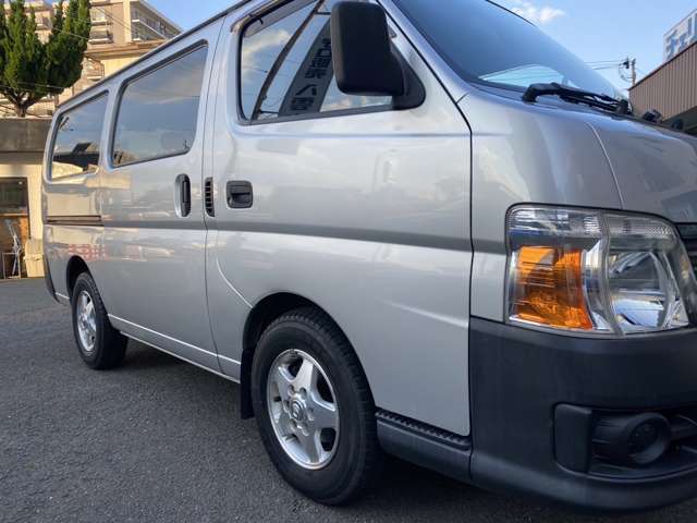 希少の5速ミッション/3000ccDゼルターボ/室内広々～便利な両側スライドドア/新普通免許OK/全国登録・納車OKです/