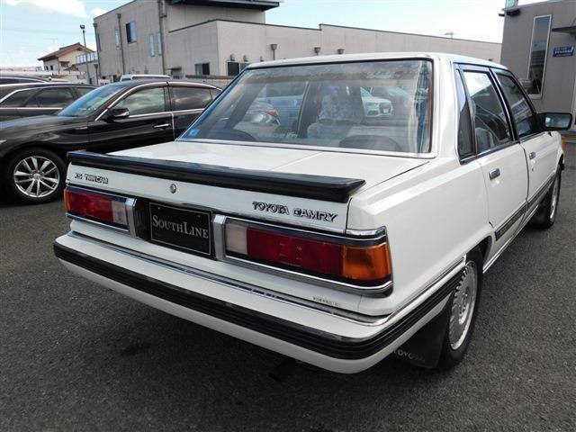 上 トヨタ カムリ XS 1984年 39.9万キロ (栃木県) South Line