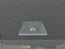 【ホンダセンシング】走行中に前方の車両等を認識し、衝突しそうな時は警報とブレーキで衝突回避と被害軽減をアシスト。より安全にドライブをお楽しみいただけます。