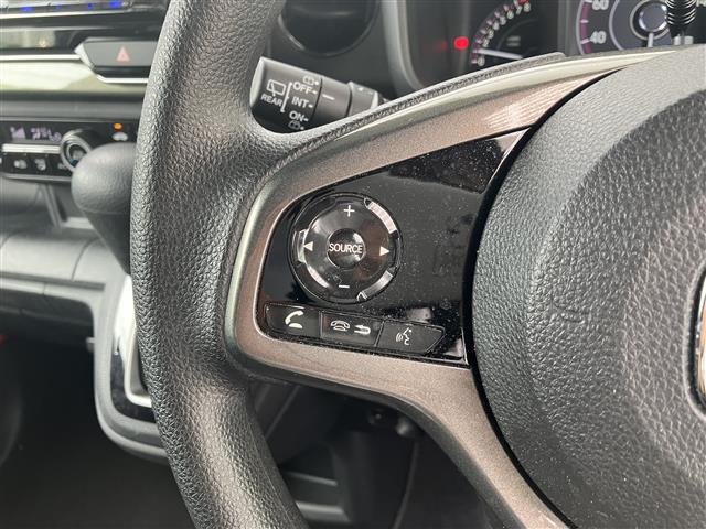 気になる車はすぐにお問い合わせください！右のカーセンサー専用無料ダイヤルから、専門スタッフがお車のご質問にお答えいたします！