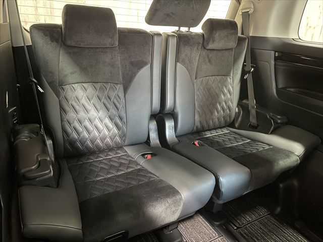 ☆運転席側3列目シート