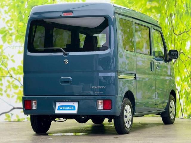 全国に店舗を展開しているのでどこでもお取り寄せが可能です！この車が気になるけど遠方だから・・・と諦める必要はありません！※別途陸送費が必要です。