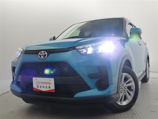 高輝度で点灯速度が速く、しかも消費電力の少ないLEDヘッドライトが装備されています！LEDの明るい光が走行中の視界の確保をサポートして、夜のドライブがより楽しく安全に運転できます♪