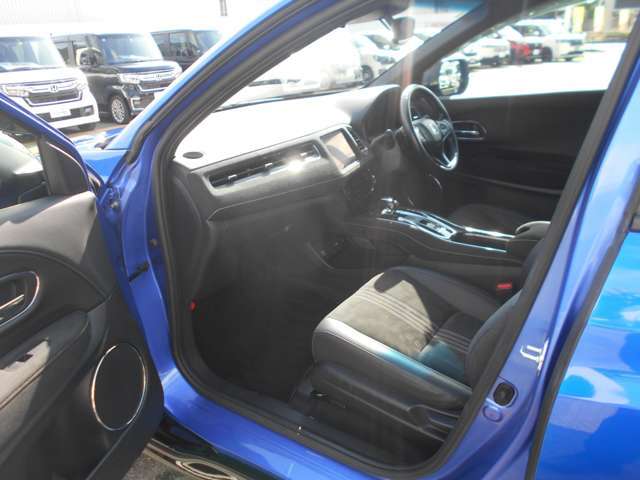 助手席側です。