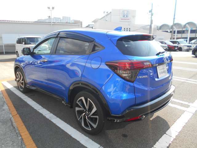 他府県登録　55，000円　神戸ナンバー登録　22，000円　別途必要となります。