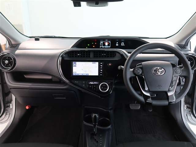 愛車の室内を抗菌・抗ウィルス・防臭コーティングするチタニア（有料）がオススメ！車内を安心・安全・快適に保ちます！詳細は店舗スタッフまでお尋ねください。