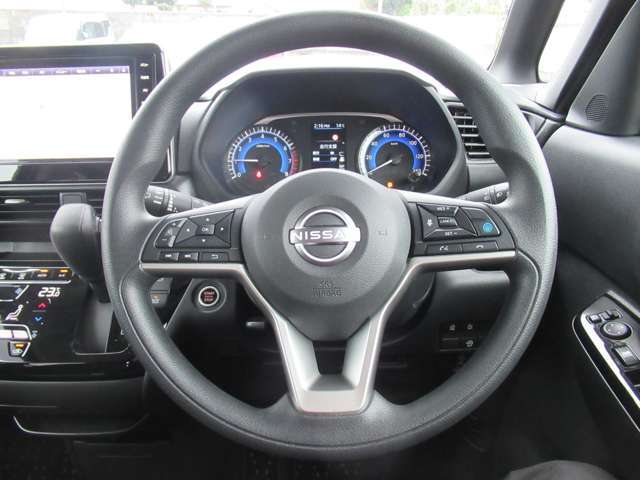 納車後には全国の日産ディーラーで無料一ヶ月点検が受けられます。