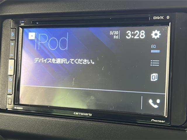 【Bluetooth】ナビゲーションと携帯電話/スマートフォンをBluetooth接続することができます。接続するとハンズフリーで使用することができるので、とても便利です！