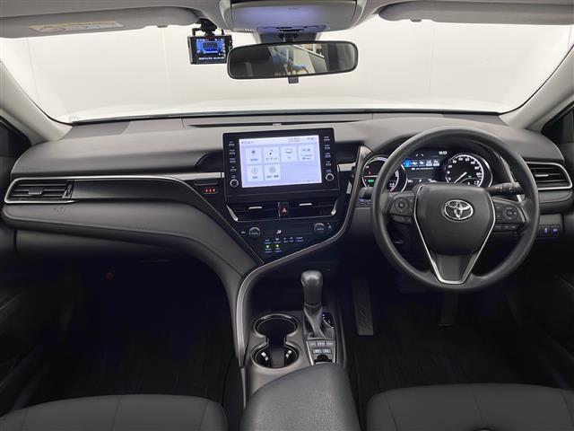 ガリバー宮崎港店は『JR宮崎駅』より約4km車で9分、ひむか神話街道『フェリー乗り場』交差点より南へ800m！販売経験豊富なスタッフがお客様のおクルマ選びをお手伝いいたしますのでご来店お待ちしております！