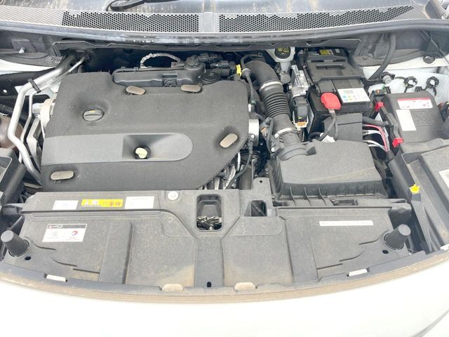 ●当店では、各メーカーの専用診断テスターを導入。国家資格を持つテクニカルスタッフも常駐しておりますので、万が一の際にも安心してご利用いただけます。