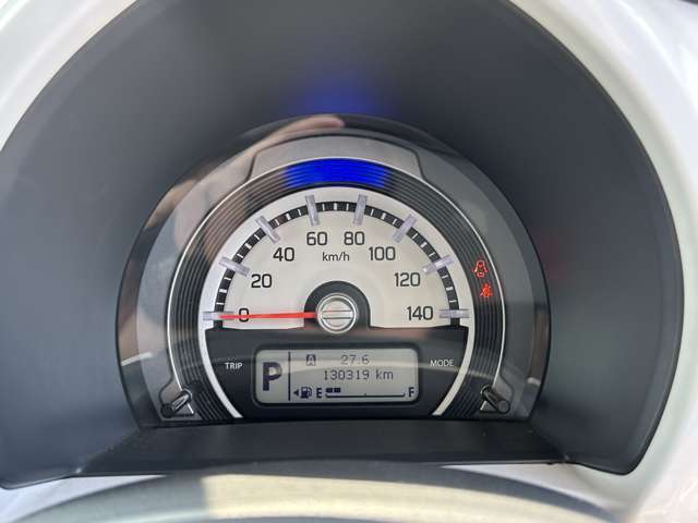 キッズスペースもございます♪お子様連れの方もごゆっくりとお車を見ていただけます☆