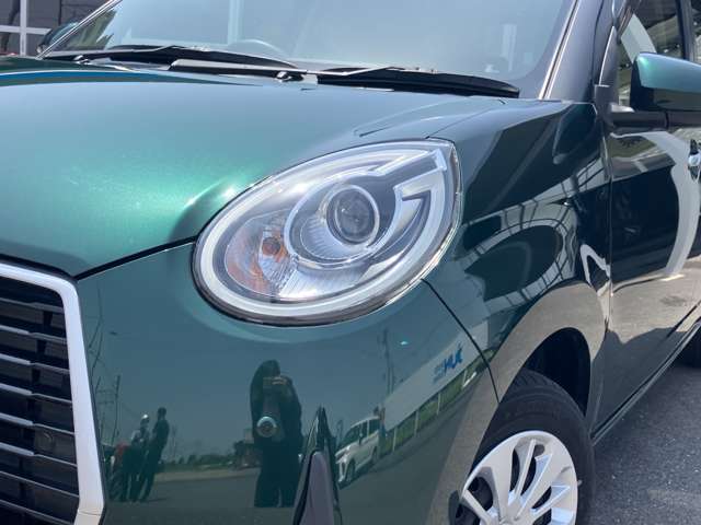 こちらの車両はカーセンサーアフター保証6ヶ月が付いています！　万が一の故障時も安心です。　ロードサービスも付いております。
