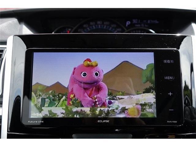 純正メモリーナビが付いています。Bluetoothオーディオ、地デジ、DVD再生付きです。