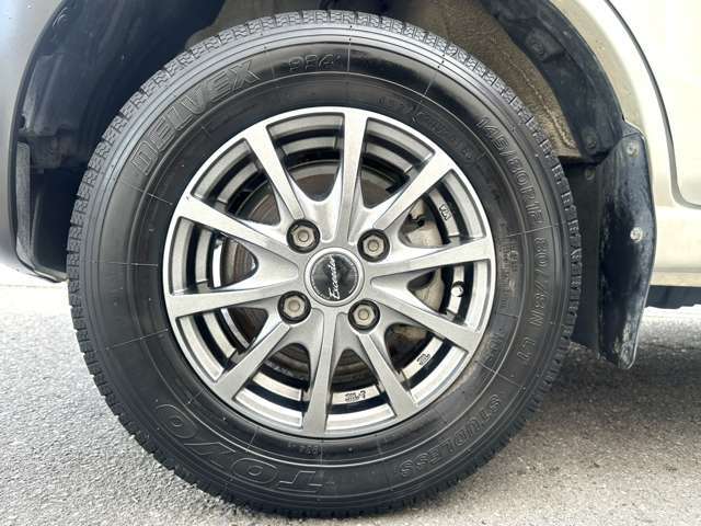 145/80R12　LT　スタッドレスタイヤ装着