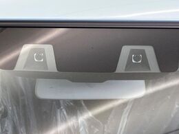 【スズキ　セーフティサポート】走行中に前方の車両等を認識し、衝突しそうな時は警報とブレーキで衝突回避と被害軽減をアシスト。より安全にドライブをお楽しみいただけます。