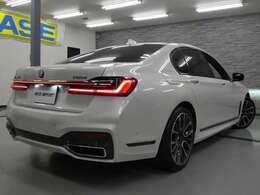 洗練された後期型！！　使い勝手の良いxDrive(4WDシステム)搭載！！