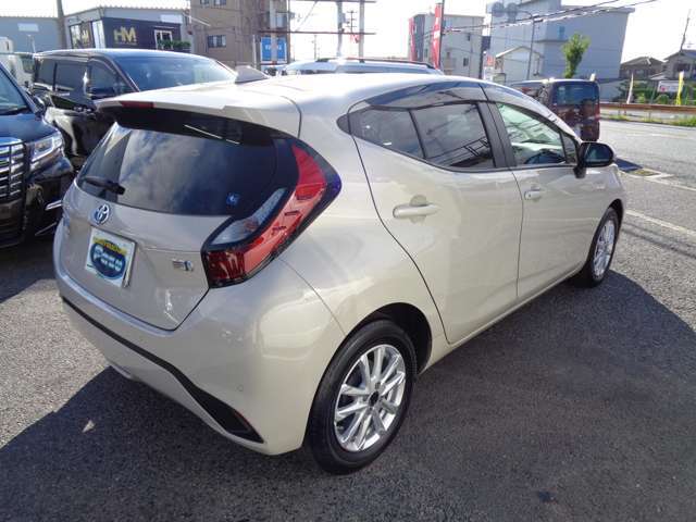 落ち着いたベージュはずっとお乗りいただけるお色目になっております