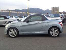 九州トップクラスの大型展示場で高品質車を常時200台を展示しております。当店の他展示車もご覧ください。