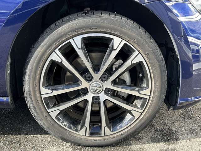 ◎225/45R17タイヤ/7Jx17アルミホイール（5ダブルスポーク）Singapore